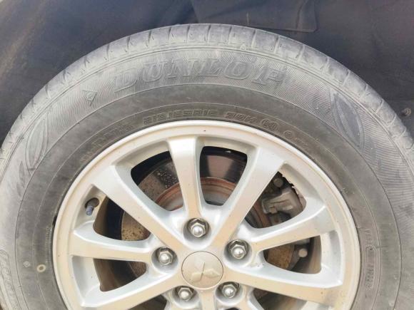 [广州·粤G] 二手三菱劲炫ASX2013款 2.0L CVT两驱精英版