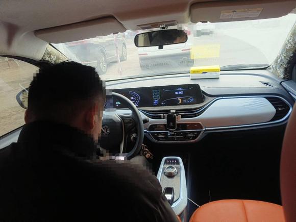 [济南·鲁A] 二手长安长安奔奔E-Star2022款 清心版 多彩款 磷酸铁锂