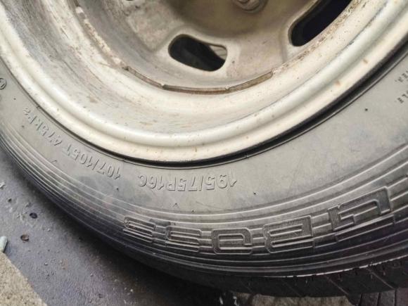 [合肥·皖A] 二手依维柯依维柯得意2017款 2.5T A35客车5-7座47Z5