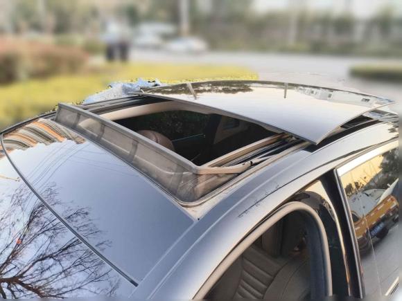 [无锡·苏B] 二手奔驰奔驰E级2020款 E 300 L 运动时尚型