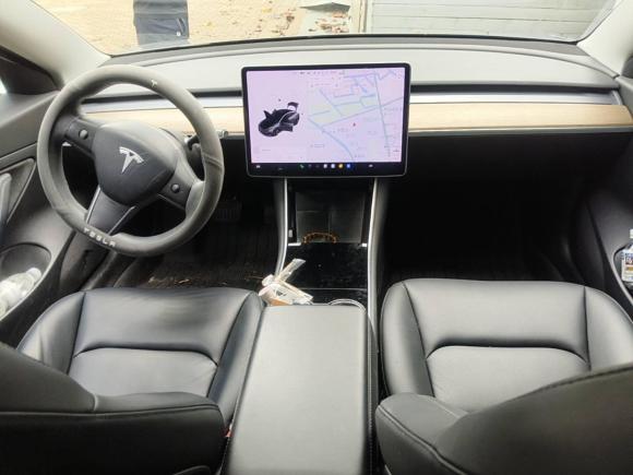 [上海·沪A] 二手特斯拉Model 32020款 标准续航后驱升级版