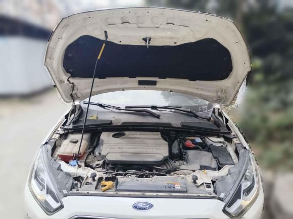 [成都·川A] 二手福特福睿斯2015款 1.5L 自动时尚型