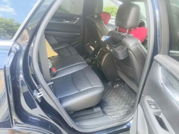 [上海·沪E] 二手凯迪拉克凯迪拉克XT52021款 2.0T 两驱豪华型