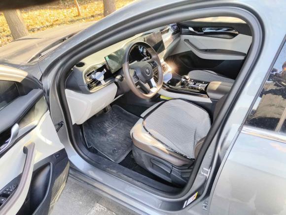 [青岛·鲁B] 二手比亚迪秦PLUS2024款 荣耀版 DM-i 55KM领先型