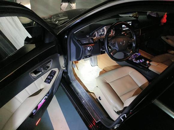 [南京·苏A] 二手奔驰奔驰E级2013款 E 260 L CGI时尚型