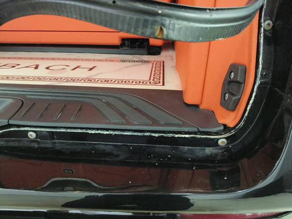 [广州·粤A] 二手奔驰威霆2021款 2.0T 商务版 7座