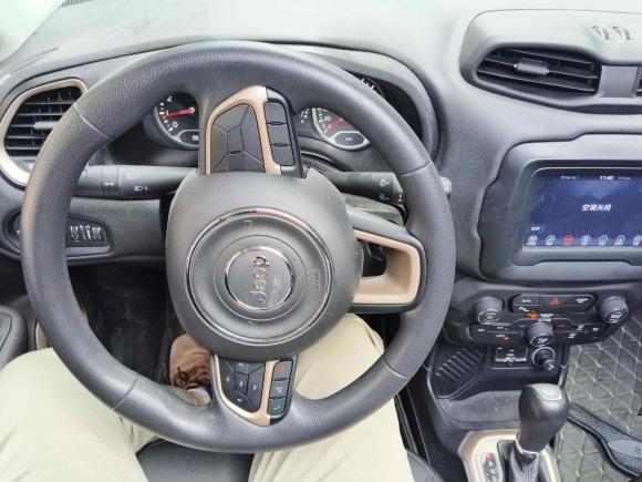 [无锡·苏B] 二手Jeep自由侠2018款 互联大屏版 180T 自动高能版