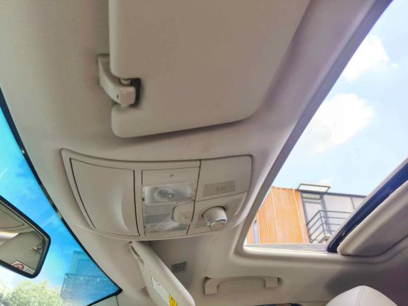 [上海·沪A] 二手荣威荣威e5502016款 尊享版