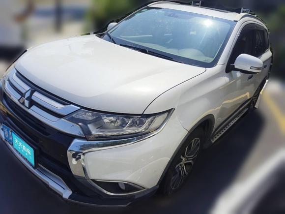 三菱歐藍德2018款 2.4L 四驅(qū)豪華版 7座「杭州二手車」「天天拍車」