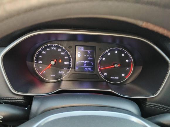 [宁波·浙B] 二手荣威荣威RX32018款 1.6L CVT旗舰版