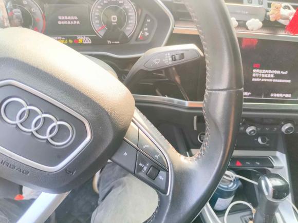 [杭州·浙M] 二手奥迪奥迪Q32021款 35 TFSI 时尚致雅型