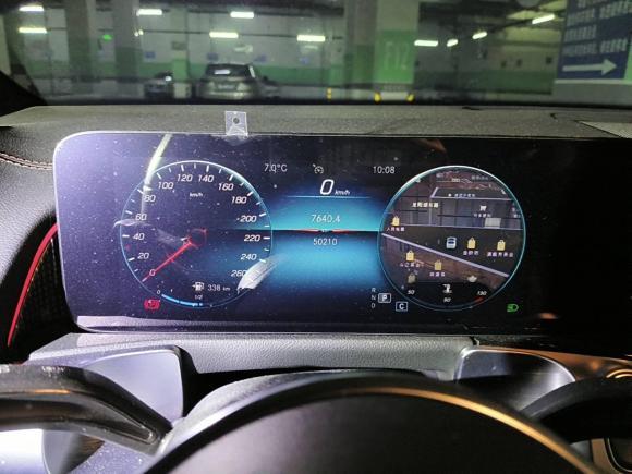 [武汉·鄂A] 二手奔驰奔驰GLB2022款 改款 GLB 200 时尚型