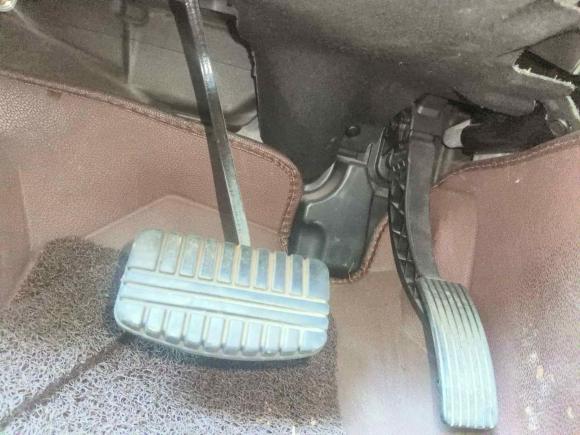 [杭州·浙A] 二手三菱欧蓝德2018款 2.4L 四驱豪华版 7座