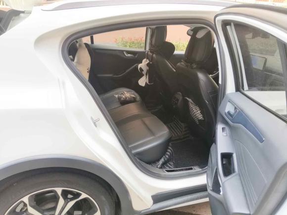 [上海·沪F] 二手福特福克斯Active2020款 EcoBoost 180 自动劲耀型