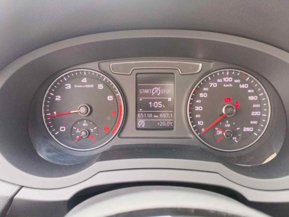 [成都·川A] 二手奥迪奥迪Q32018款 30 TFSI 时尚型典藏版