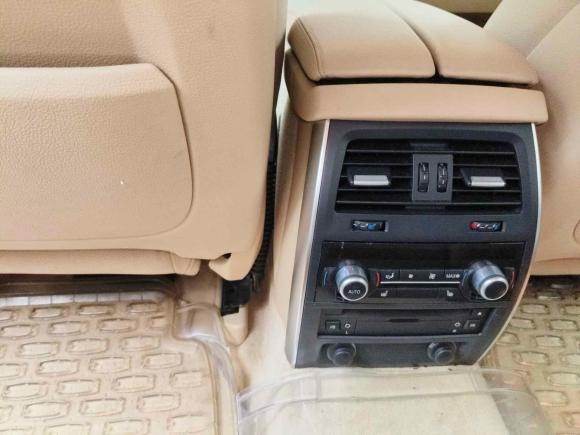 [深圳·粤B] 二手宝马宝马5系GT2011款 535i xDrive豪华型