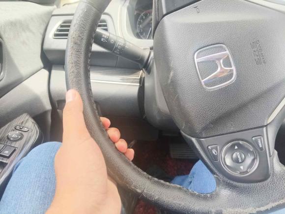 [广州·粤F] 二手本田本田CR-V2015款 2.0L 两驱风尚版