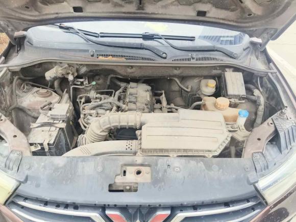 [武汉·鄂A] 二手五菱汽车五菱宏光2018款 1.5L S标准型L2B