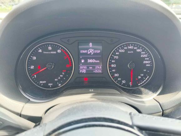[上海·沪D] 二手奥迪奥迪A32018款 30周年年型 Sportback 35 TFSI 进取型