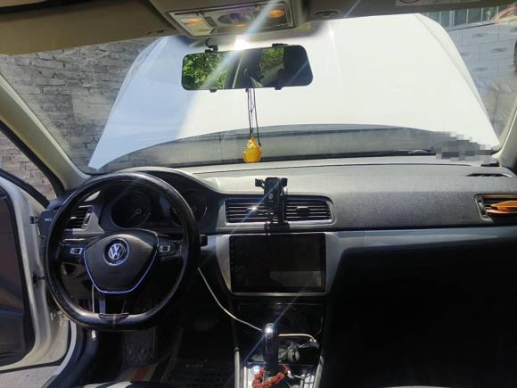 [西安·陕A] 二手大众朗逸2017款 1.6L 自动舒适版