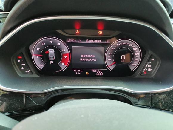 [温州·浙C] 二手奥迪奥迪Q32021款 35 TFSI 时尚动感型