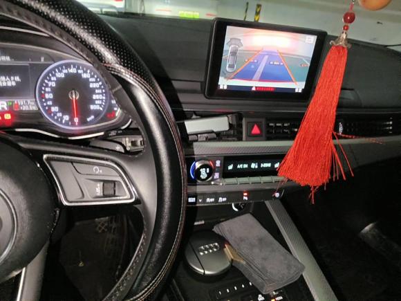 [杭州·浙A] 二手奥迪奥迪A4L2017款 40 TFSI 时尚型