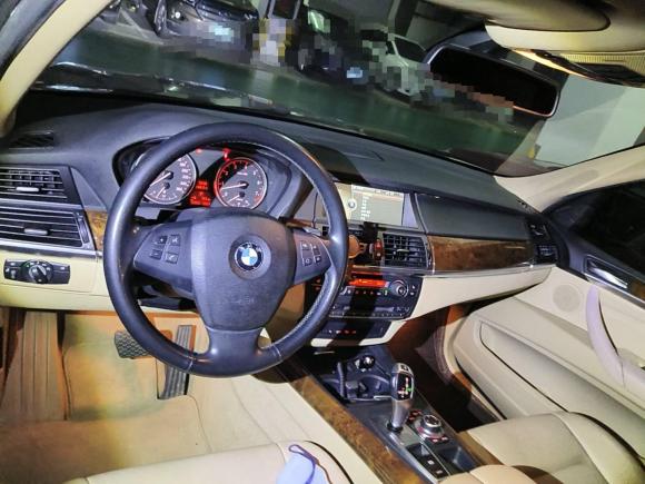 [深圳·粤D] 二手宝马宝马X52011款 xDrive35i 领先型