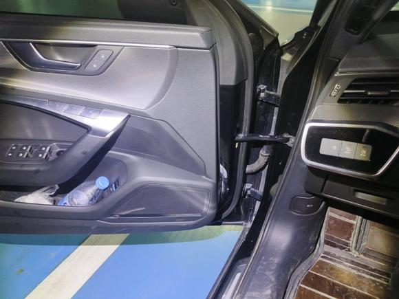 [武汉·鄂A] 二手奥迪奥迪A6L2019款 45 TFSI quattro 臻选动感型