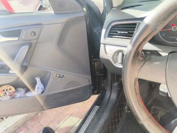 [台州·浙J] 二手大众朗逸2013款 改款经典 1.6L 手动舒适版