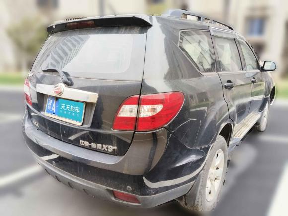 [南昌·赣A] 二手陆风陆风X82014款 探索版 2.0T 柴油4X4豪华型