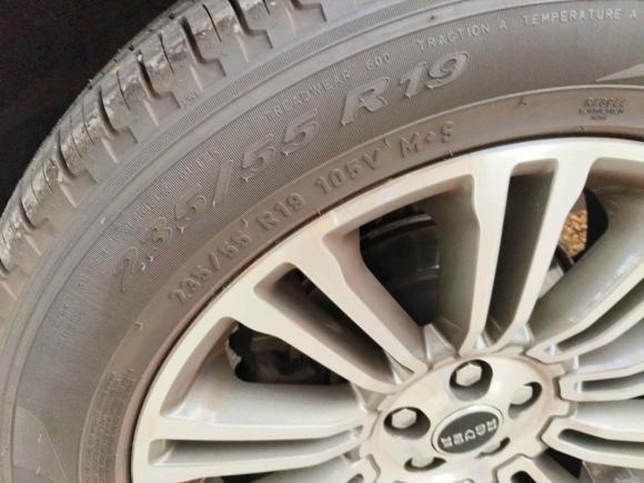 [佛山·粤R] 二手路虎揽胜极光2012款 2.0T 5门耀致版