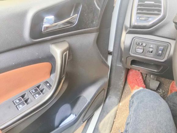 [嘉兴·川Y] 二手长安欧尚长安欧尚CX702017款 CX70T 1.5T 手动豪擎版