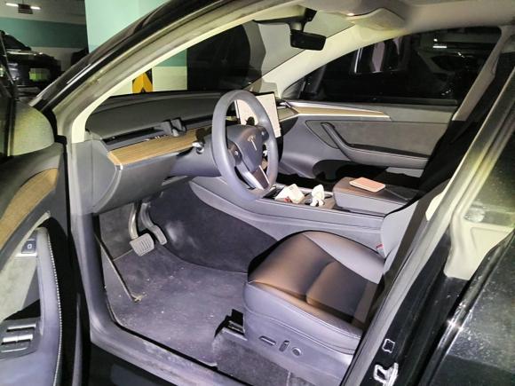 [广州·粤A] 二手特斯拉Model Y2022款 后轮驱动版