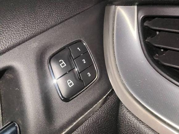 [上海·沪E] 二手林肯林肯MKC2019款 2.0T 两驱尊享版 国V