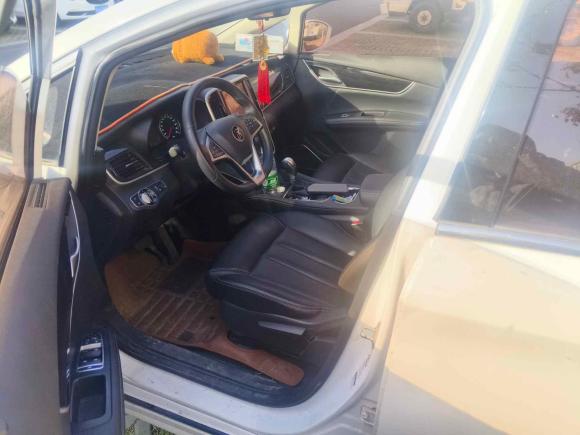 [南京·苏A] 二手比亚迪宋MAX2018款 1.5T 自动智联豪华型 6座