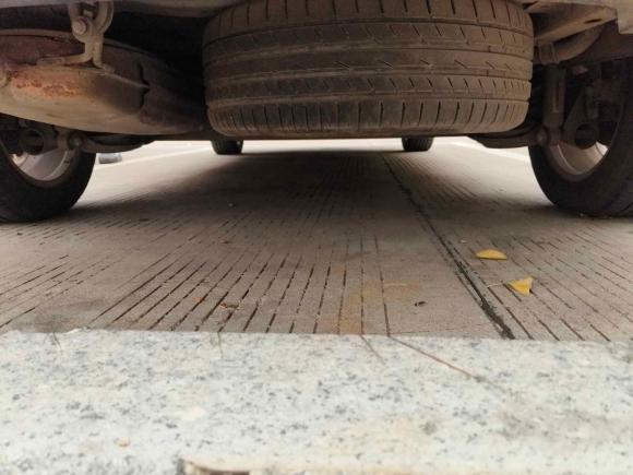 [义乌·浙G] 二手宝骏宝骏7302015款 1.8L 手动豪华导航ESP版 7座