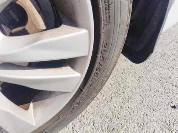 [上海·豫Q] 二手荣威荣威3602018款 PLUS 1.5L 自动豪华版