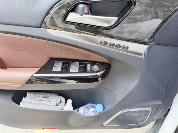 [上海·沪K] 二手比亚迪唐新能源2015款 2.0T 四驱旗舰型