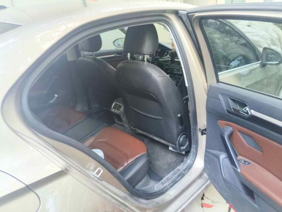 [嘉兴·浙F] 二手大众凌渡2015款 330TSI DSG舒适版