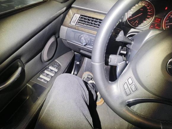 [杭州·浙A] 二手宝马宝马3系2009款 330i敞篷轿跑车