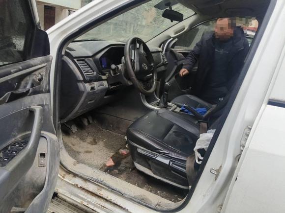 [南昌·苏D] 二手上汽大通MAXUS大通T602017款 2.8T柴油手动两驱高底盘舒享型长厢国V