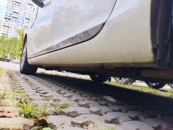 [武汉·鄂A] 二手别克君威2014款 1.6T 时尚技术型