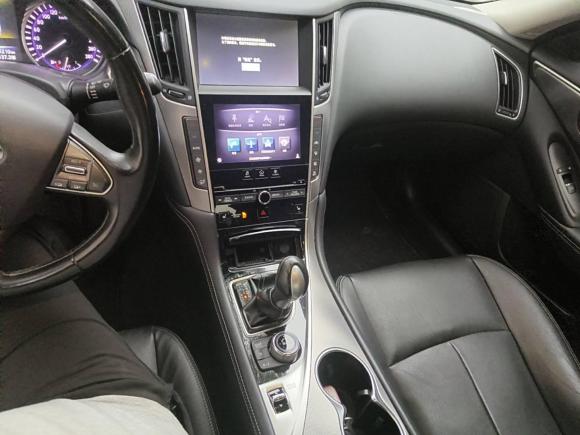 [无锡·苏B] 二手英菲尼迪英菲尼迪Q502014款 2.0T 豪华版