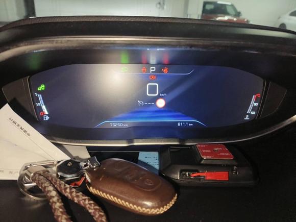 [青岛·鲁U] 二手标致标致50082017款 380THP 7座豪华版