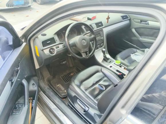 [嘉兴·浙A] 二手大众帕萨特2011款 1.8TSI 自动尊荣版