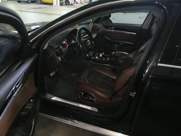 [武汉·鄂A] 二手奥迪奥迪A82014款 A8L 45 TFSI quattro豪华型