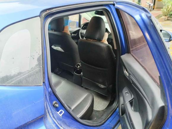 [佛山·粤R] 二手本田飞度2016款 1.5L LX CVT舒适型