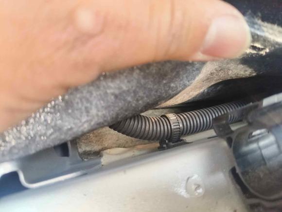 [深圳·粤T] 二手丰田雷凌2016款 1.6G CVT精英版