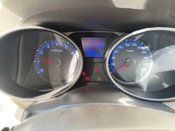 [青岛·鲁B] 二手现代北京现代ix352013款 2.0L 自动两驱舒适型GL 国IV