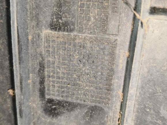 [广州·粤U] 二手奔驰奔驰C级2018款 C 200 L 运动版